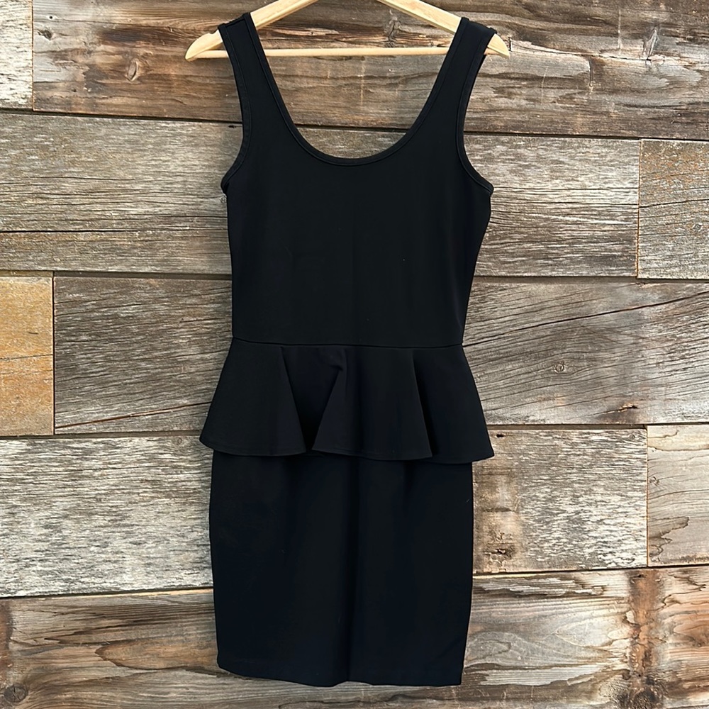 Bobi Peblum LBD size small